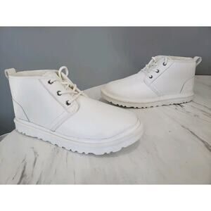 NEW WITHOUT BOX UGG Neumel Boot‎ Solid White Chukka Size 10 WARM Bright